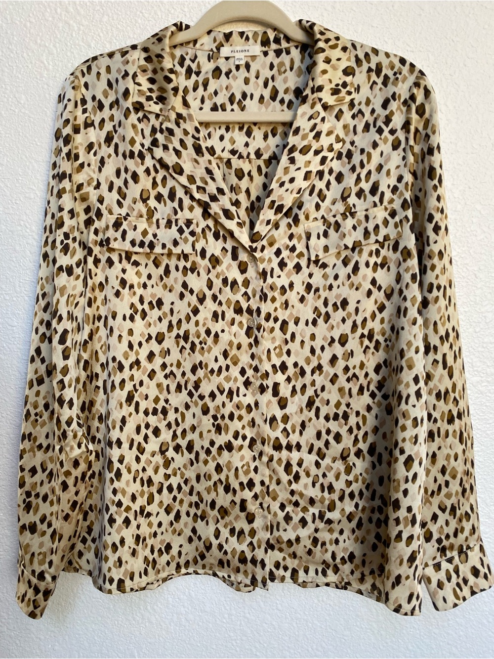 Pleione Diamond Print Satin Button Down Blouse Shirt Neutral Geometric Sz Large